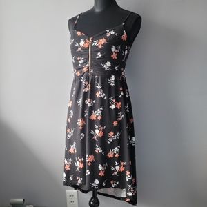 ✨️3 for$15✨️ Kismet floral high low strap dress- Size medium